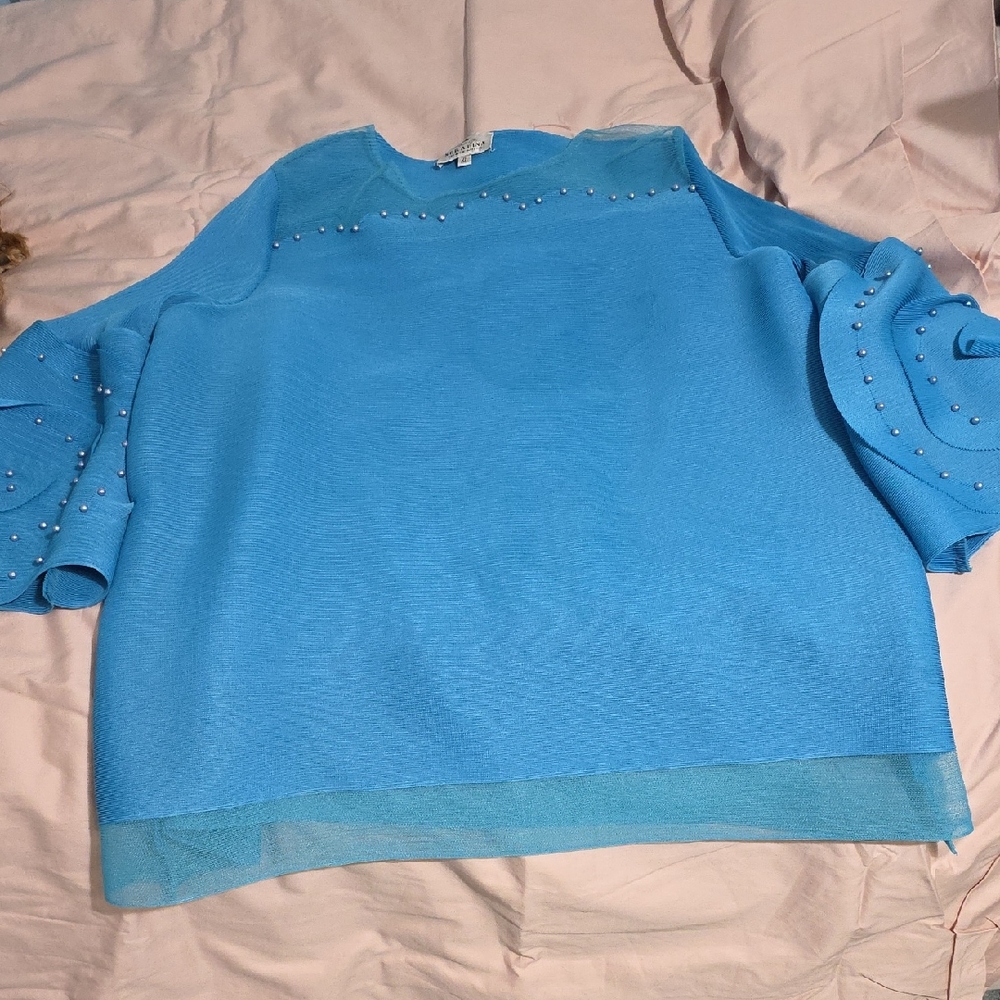 Elegant Blue Women's Tunic Top